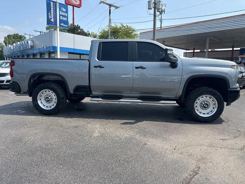 2025 Chevrolet Silverado 2500 Custom