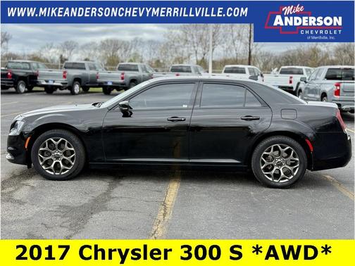 2017 Chrysler 300 S