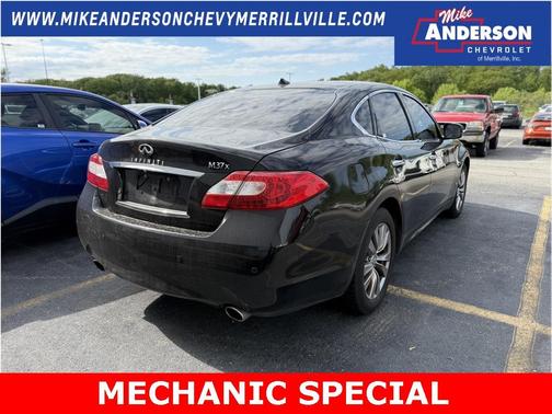 2013 INFINITI M37x Base