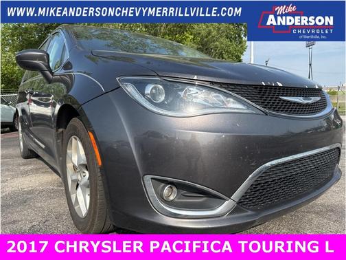 2017 Chrysler Pacifica Touring-L