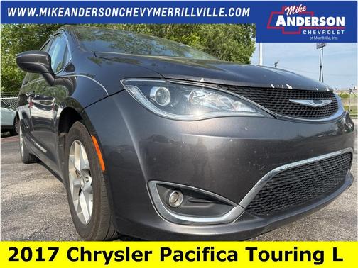 2017 Chrysler Pacifica Touring-L