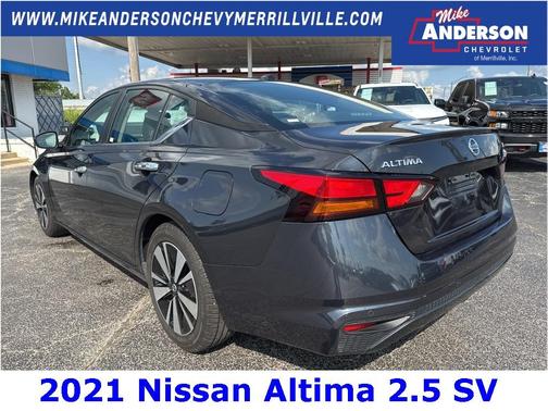 2021 Nissan Altima 2.5 SV