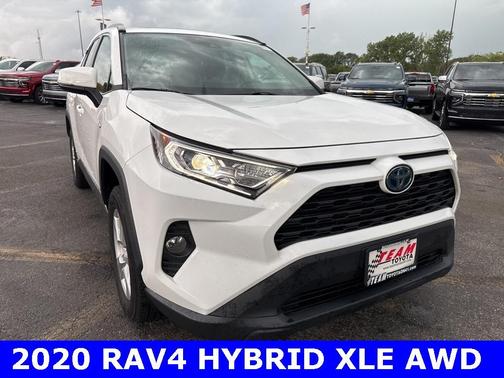 2020 Toyota RAV4 Hybrid XLE