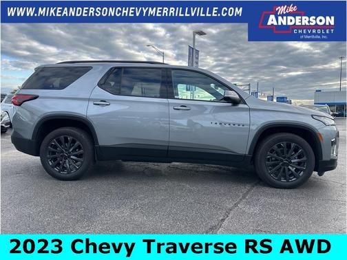2023 Chevrolet Traverse RS