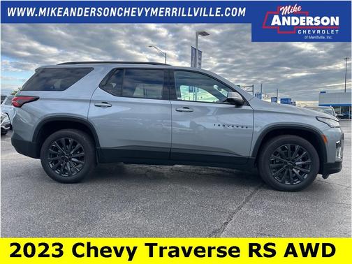 2023 Chevrolet Traverse RS