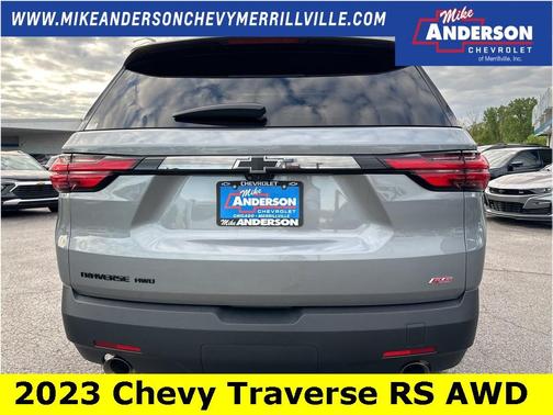 2023 Chevrolet Traverse RS