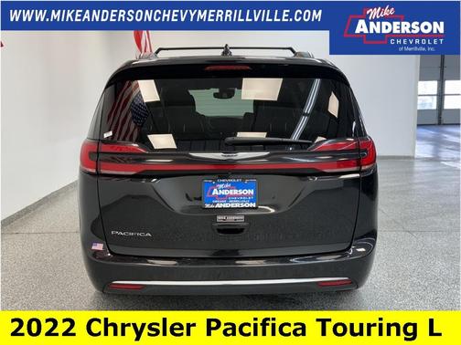 2022 Chrysler Pacifica Touring-L