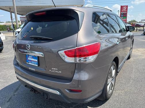 2013 Nissan Pathfinder Platinum