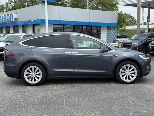 2021 Tesla Model X Long Range