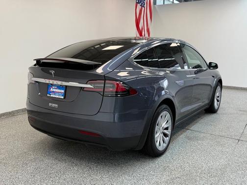 2021 Tesla Model X Long Range