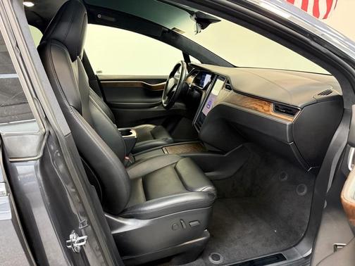 2021 Tesla Model X Long Range
