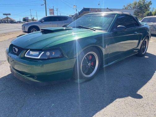 2000 Ford Mustang Base