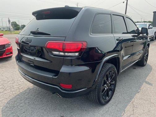 2019 Jeep Grand Cherokee Altitude
