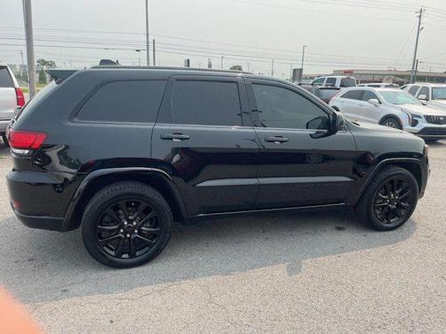2019 Jeep Grand Cherokee Altitude