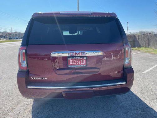 2017 GMC Yukon Denali