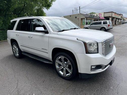 White 2016 GMC Yukon Denali