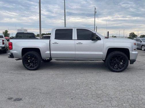 2018 Chevrolet Silverado 1500 2LT