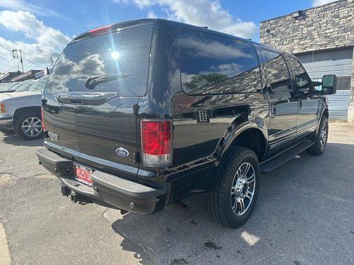 2004 Ford Excursion Limited
