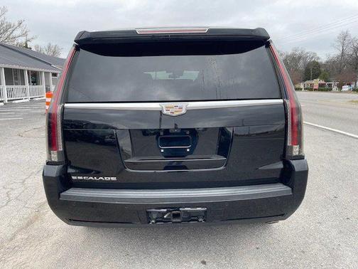 2017 Cadillac Escalade Premium Luxury