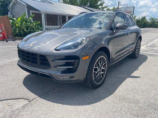 2015 Porsche Macan Turbo