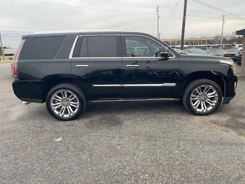 2018 Cadillac Escalade Premium Luxury