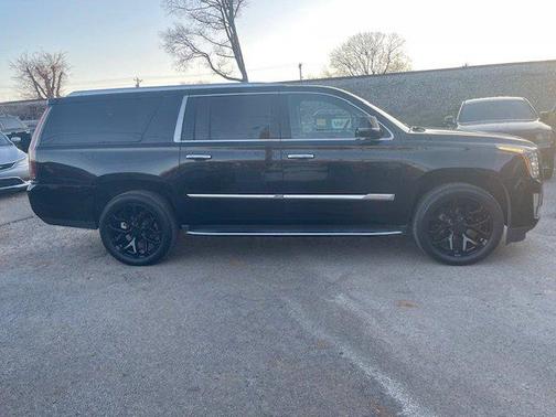 2019 Cadillac Escalade ESV Standard