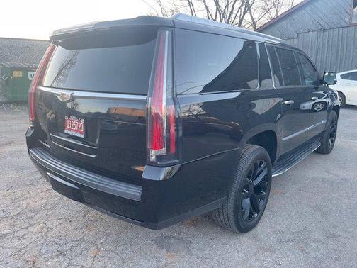 2019 Cadillac Escalade ESV Standard