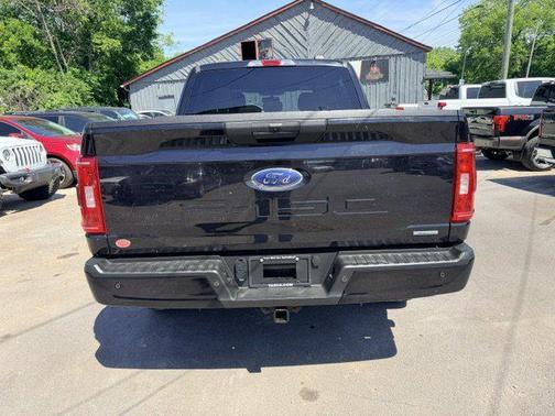 Black 2021 Ford F-150 XLT