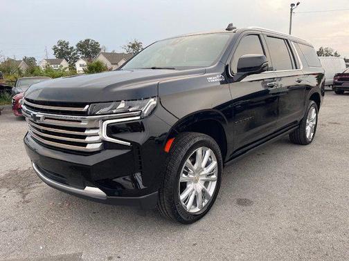 2021 Chevrolet Suburban 4WD High Country