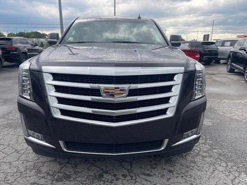 2016 Cadillac Escalade Luxury