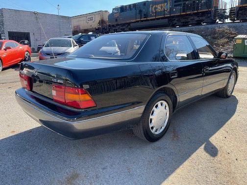 1996 Lexus LS 400 Base