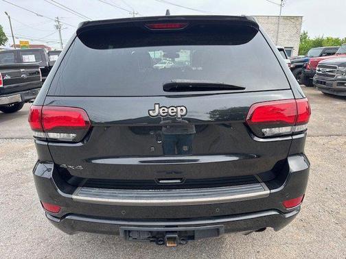 Black 2016 Jeep Grand Cherokee Limited