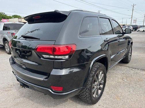 Black 2016 Jeep Grand Cherokee Limited