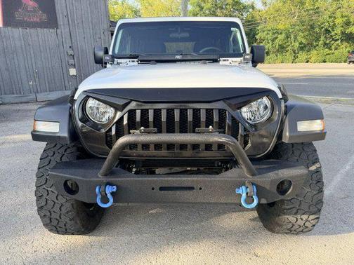 White 2018 Jeep Wrangler Unlimited Sport