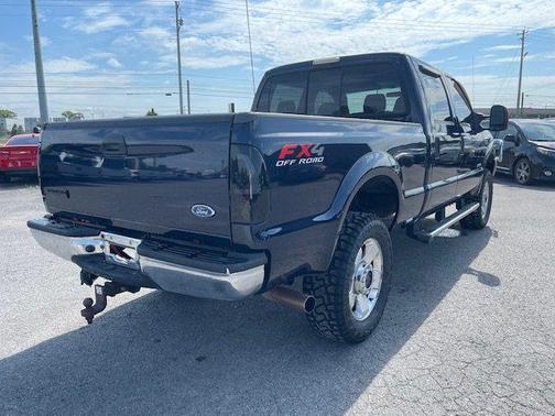 2004 Ford F-350 Lariat