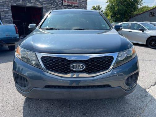 2011 Kia Sorento LX