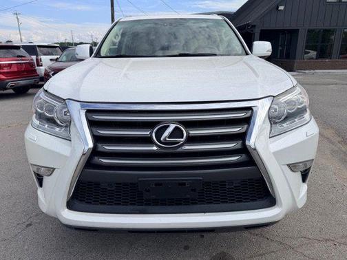 White 2018 Lexus GX 460 Base