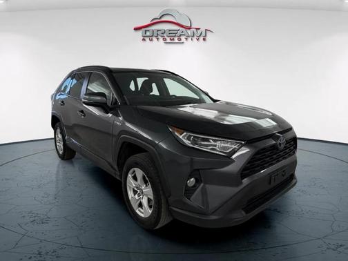 2020 Toyota RAV4 Hybrid XLE