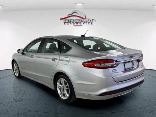 2018 Ford Fusion Hybrid SE