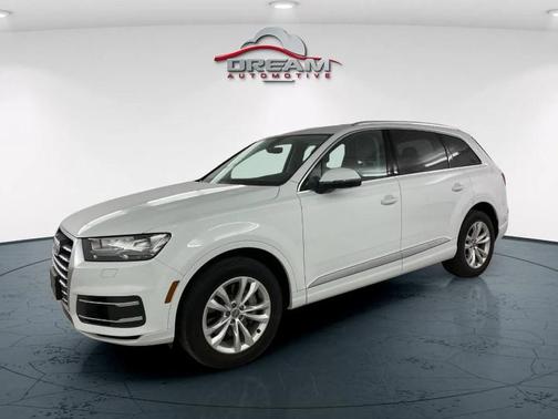 2019 Audi Q7 55 Premium Plus