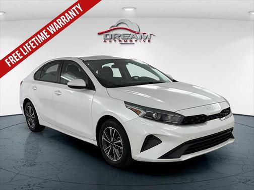 2023 Kia Forte LX