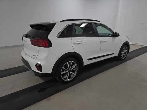 2022 Kia Niro Touring SE