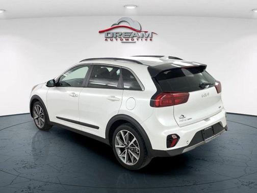 2022 Kia Niro Touring SE