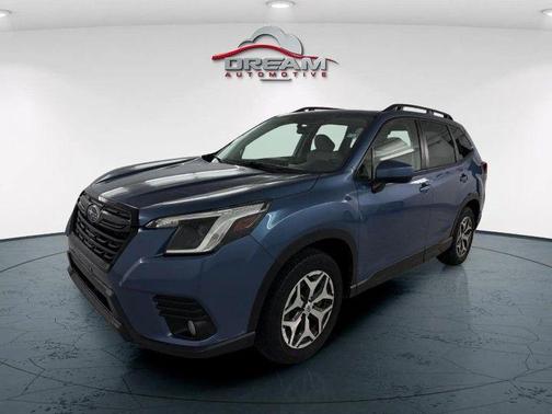 2023 Subaru Forester Premium