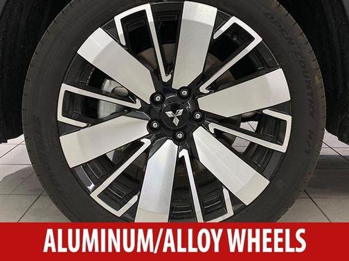 2025 Mitsubishi Outlander SEL
