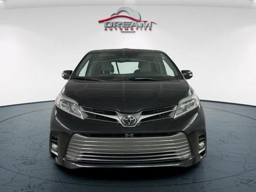 2019 Toyota Sienna Limited