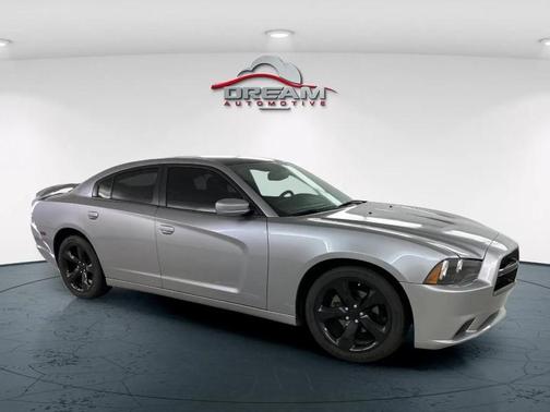 2013 Dodge Charger SXT