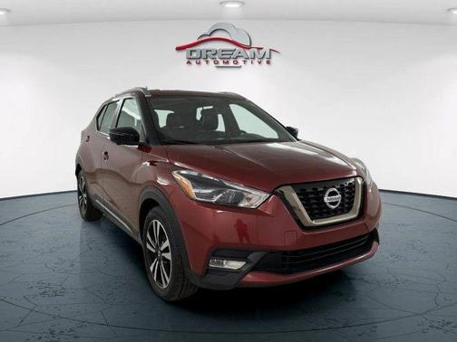 2019 Nissan Kicks SR