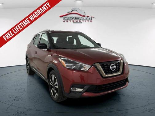 2019 Nissan Kicks SR