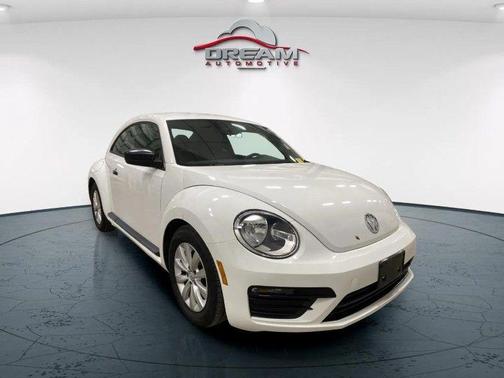 2018 Volkswagen Beetle 2.0T S
